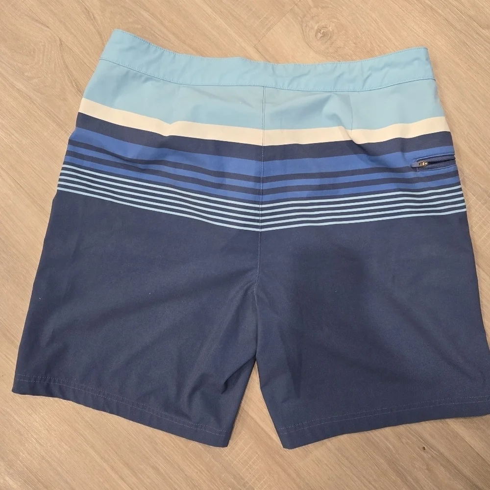 Men’s Vineyard Vines Performance Board Shorts Blue Size 35 Blue